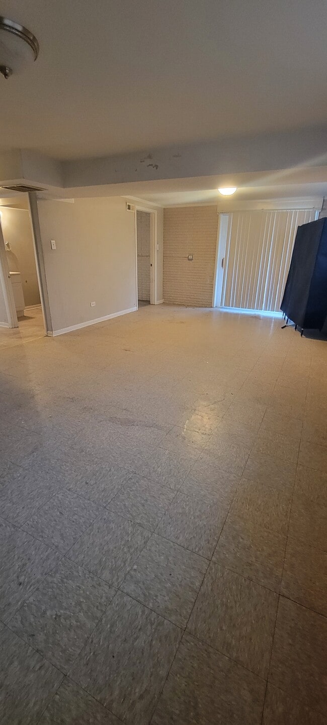 Building Photo - 4236 Clark Dr