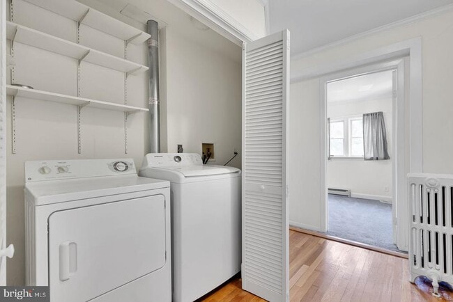 Building Photo - 1710 37th St NW