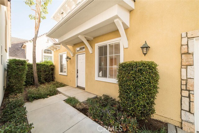 Building Photo - 124 Cherrybrook Ln