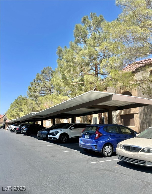 Building Photo - 2200 S Fort Apache Rd