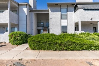 Building Photo - Modern 2-Bed Condo with Fireplace, Balcony & Designer Touches!