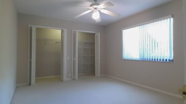 Building Photo - **4431 NW 53rd Street (Huntington)