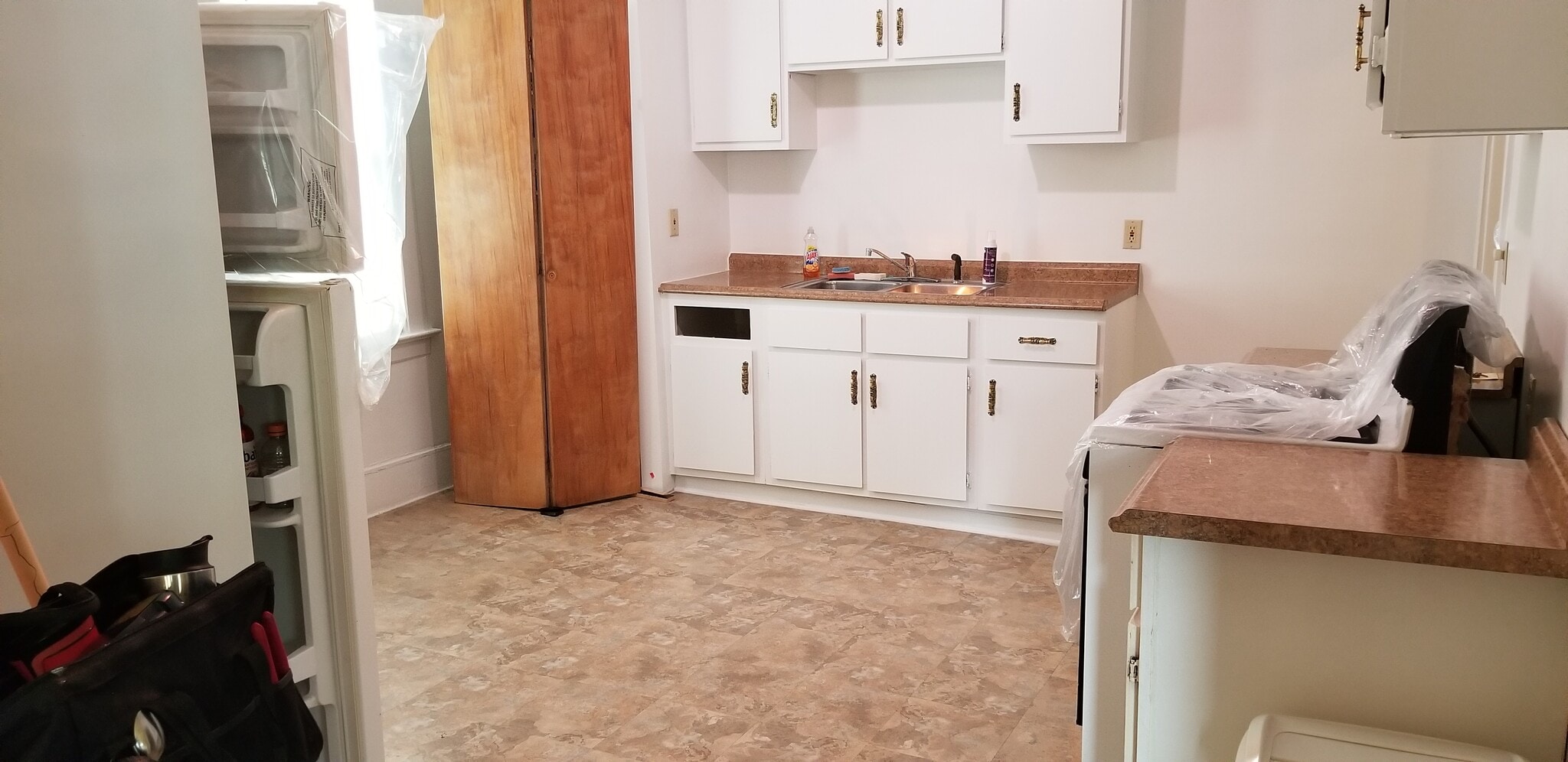 Lg eat-in kitchen - 11851 Triskett Rd