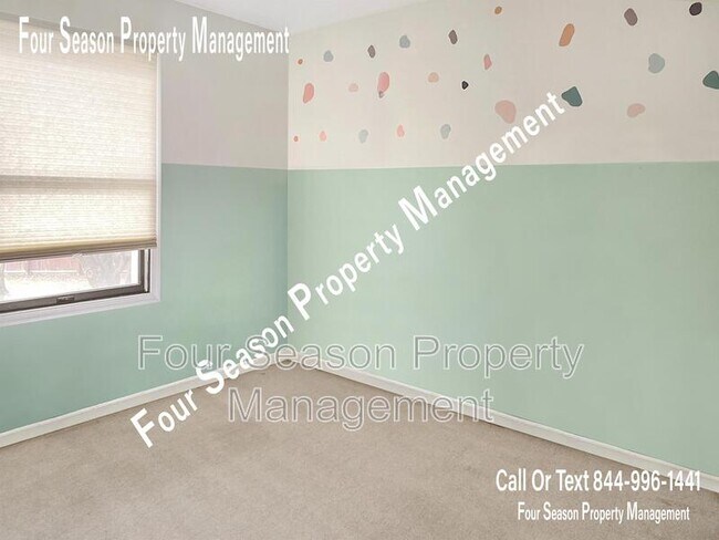 Building Photo - 10113 Mar Rock Dr