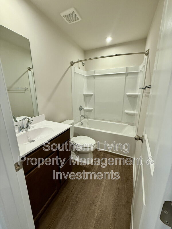 Building Photo - 7726 Capstan Trl