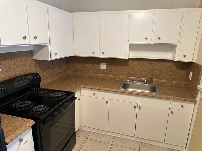 Building Photo - 5311-5317 NW 22nd St