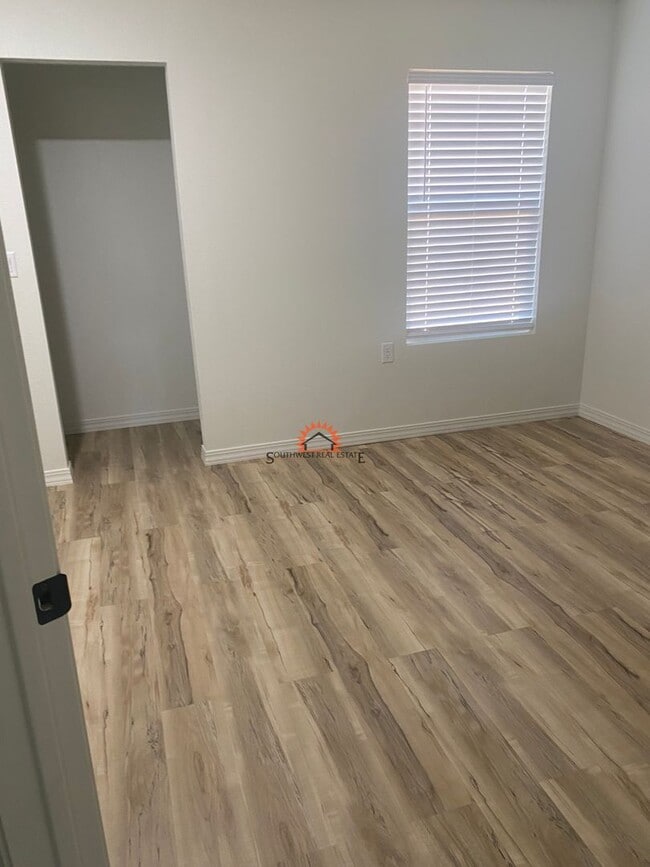 Building Photo - 2736 Aldrich Rd