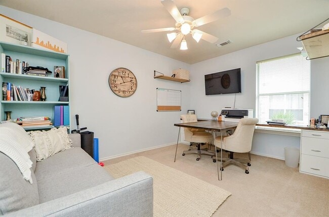 Building Photo - 24314 Leachwood Dr