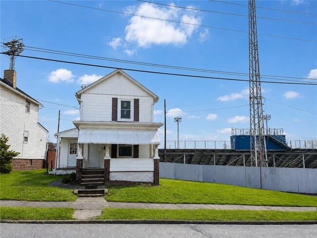 Building Photo - 312 Jackson Ave