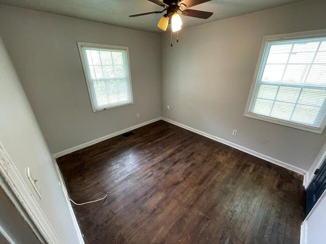 Building Photo - 1642 Mary George Ave NW