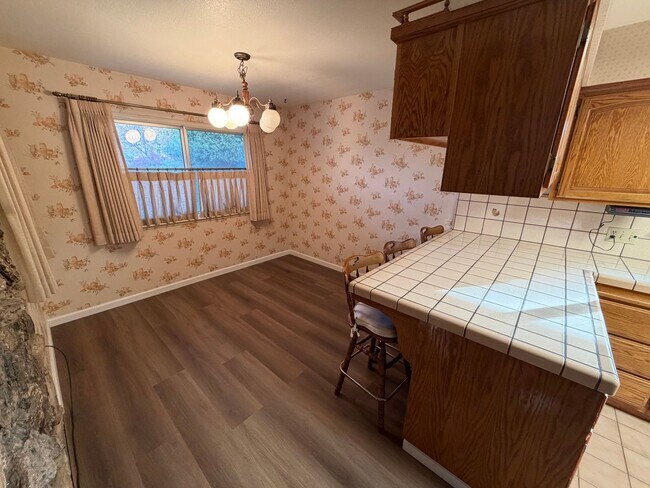 Building Photo - 3 Bedroom | 2 Bathroom | Single-Family Home in Sacramento