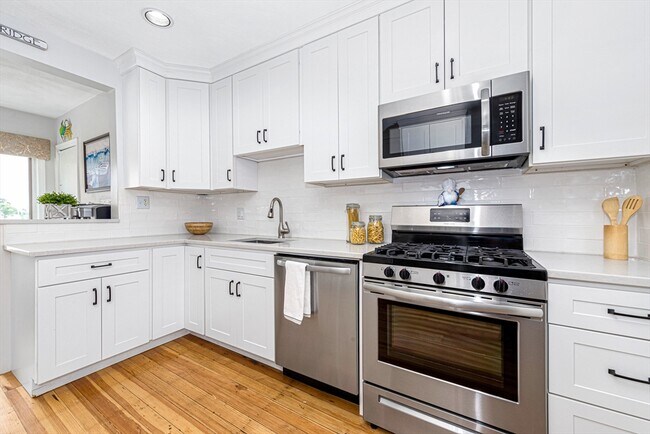 Building Photo - 33 Sweetser Terrace