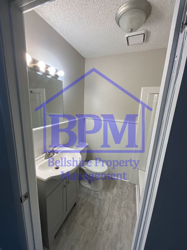 Building Photo - Spacious 3 Bed, 1 Bath Home in Springfield...