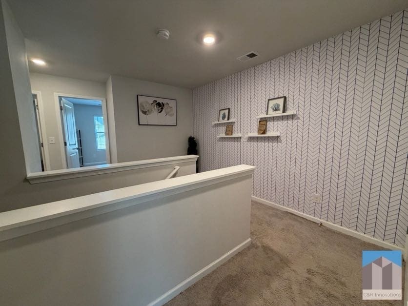 Building Photo - 7565 Knoll Hollow Rd