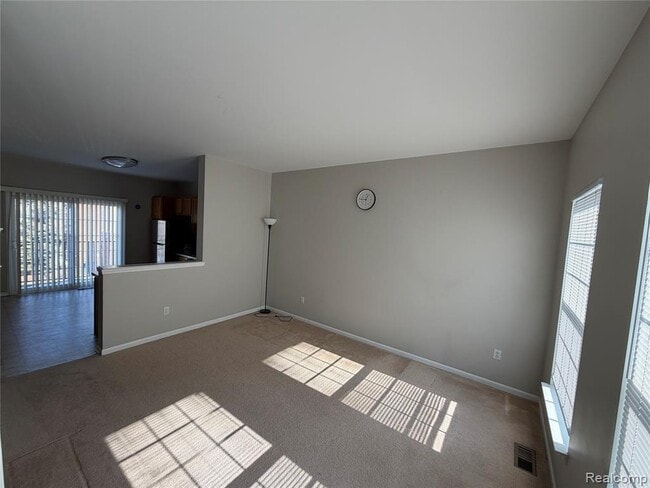 Building Photo - 44745 Ellery Ln