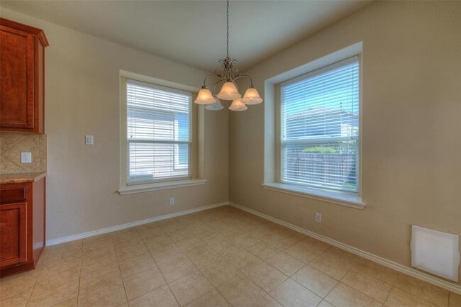 Building Photo - 8717 Blackvireo Dr