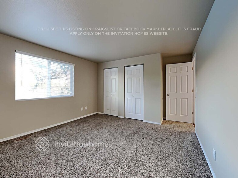 Building Photo - 16911 S Tapps Dr E