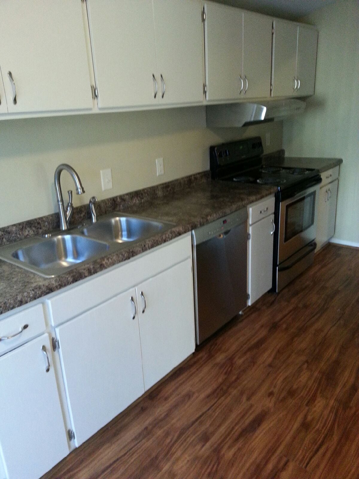 Building Photo - 901 N Wilbur Ln
