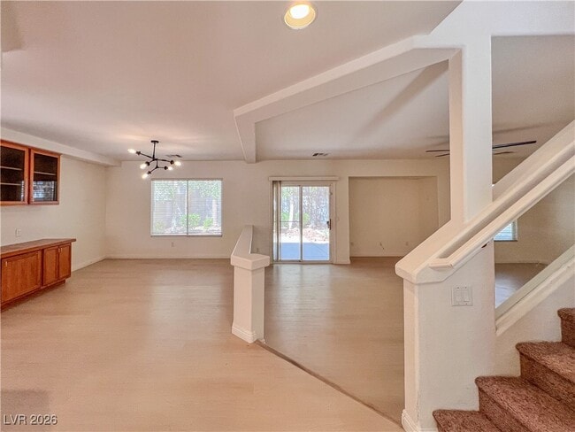 Building Photo - 10789 S Osage Winter St