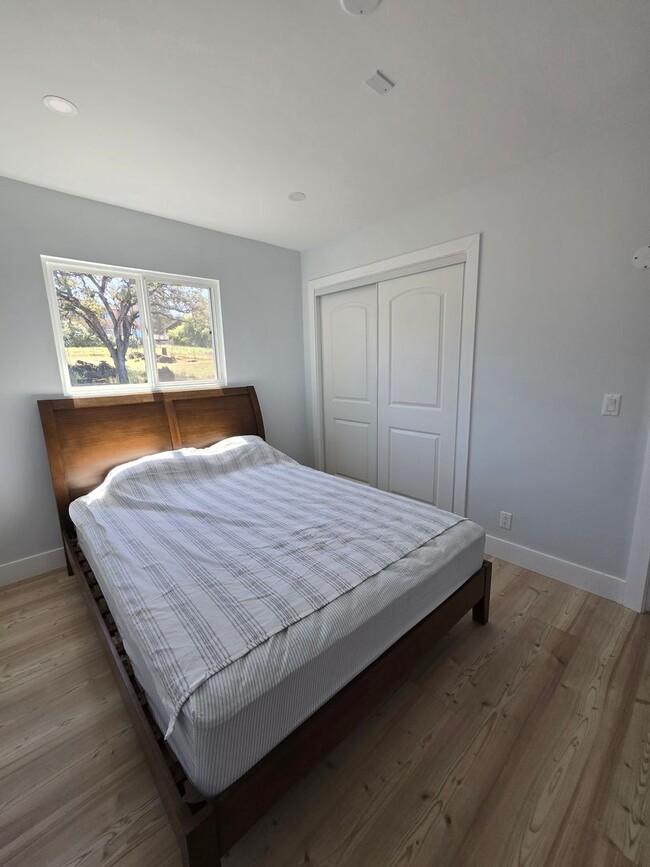 Building Photo - Completely remodeled 2-bedroom, 1-bath ADU in Loma Rica, CA