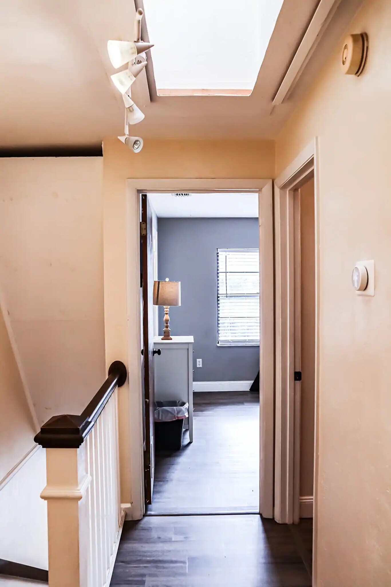 Building Photo - 2228 SW 39th Dr