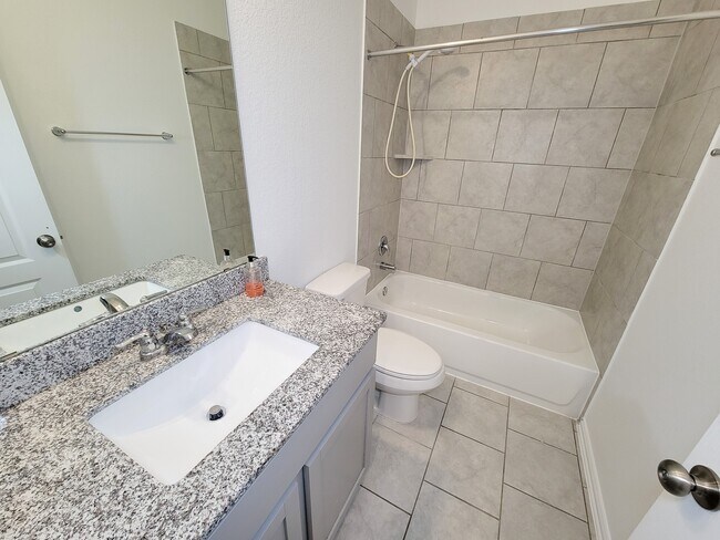Building Photo - 31351 Horseshoe Meadow Bend Ln