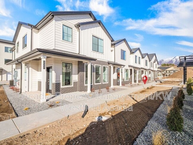 Building Photo - 226 E 860 S