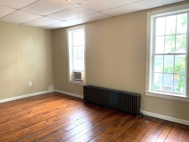 Building Photo - 221 Philadelphia Ave