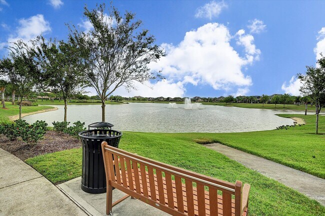 Building Photo - 4812 La Piedra Ln