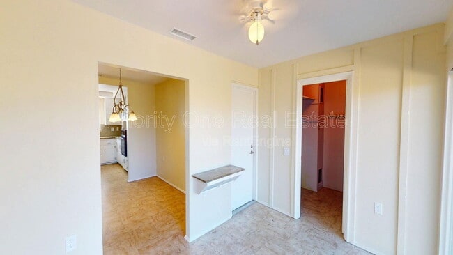 Building Photo - 16798 Diego Dr