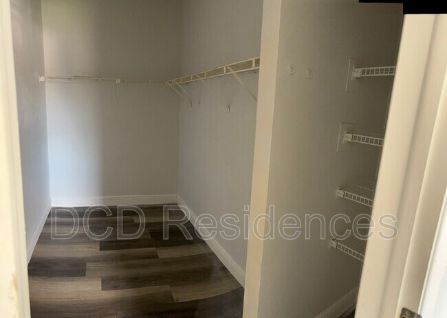 Building Photo - 5505 Forest Haven Cir