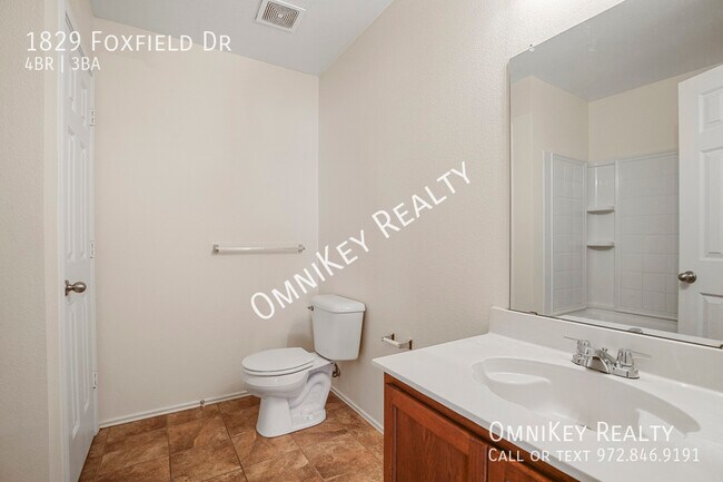 Building Photo - 1829 Foxfield Way