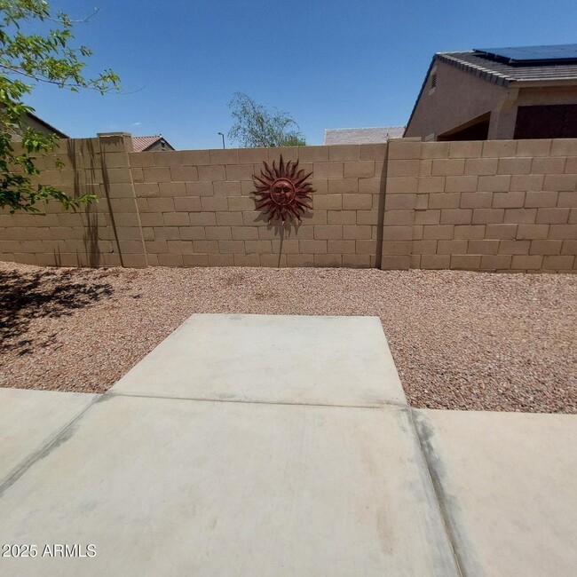 Building Photo - 25322 W Carson Dr