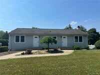 Building Photo - 6 Flynn Ln