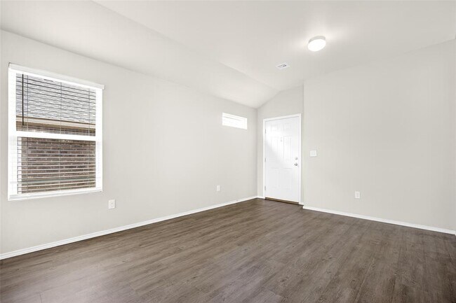 Building Photo - 11744 NW 99th Ter