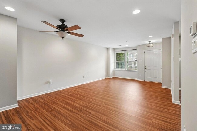 Building Photo - 222 Flagstone Rd