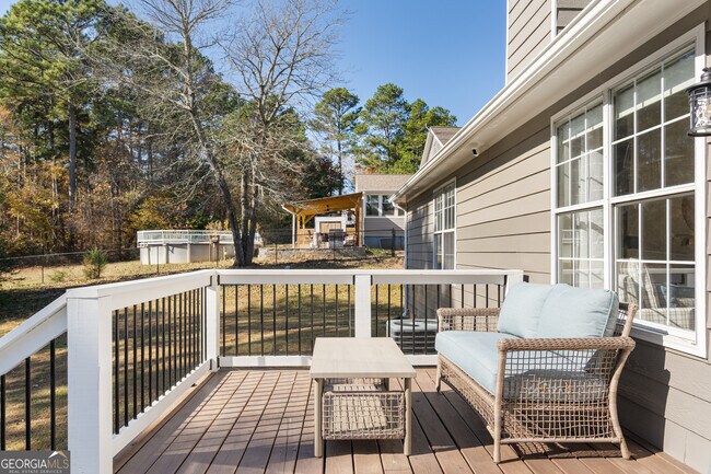 Building Photo - 17 N Wesley Ridge