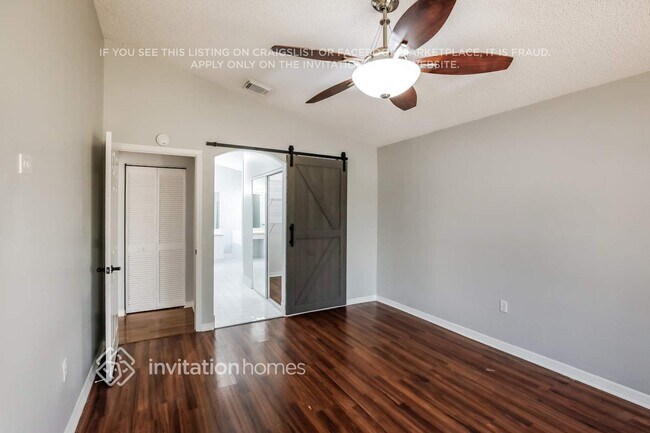 Building Photo - 2431 NW 186th Ave