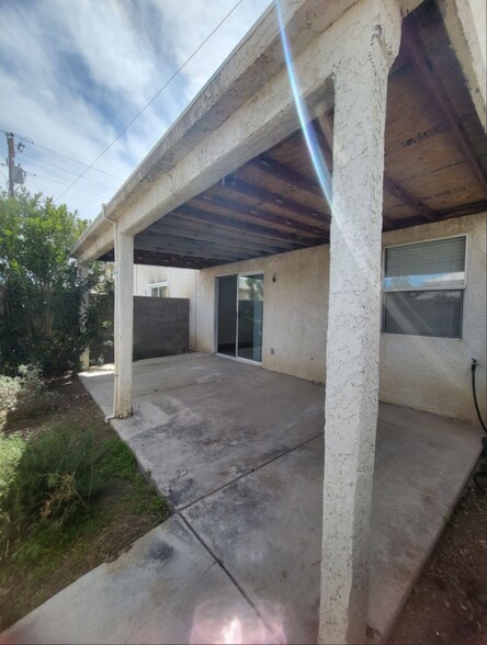 Building Photo - 1032 Bourbon St