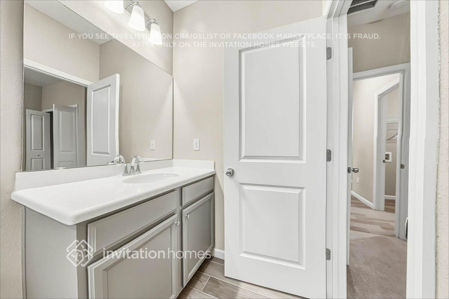 Building Photo - 9835 Lemon Grass Ln