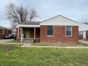 Building Photo - 2 BED 1 BATH DUPLEX FOR LEASE