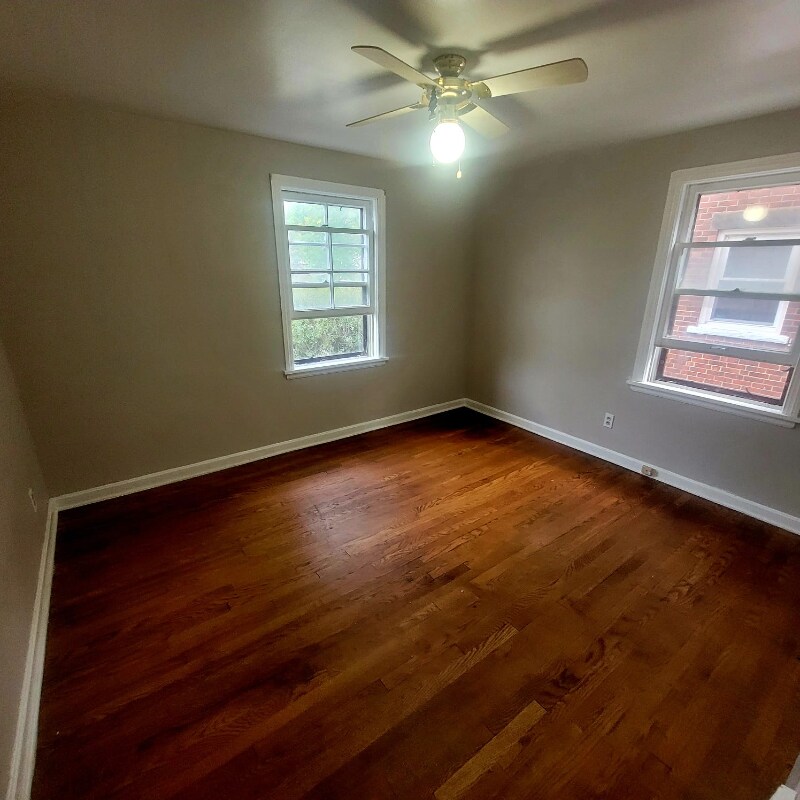 Building Photo - 5713 South Blvd