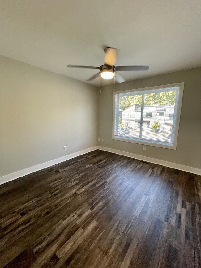 Building Photo - 39 Zentry Pl