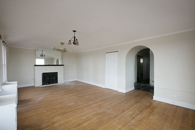 Interior Photo - Scoville Manor Apartments