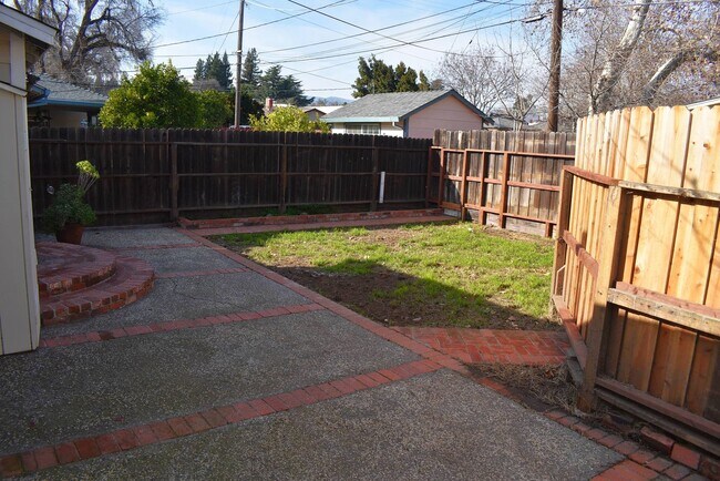 Building Photo - All Utilities Paid Including Internet!