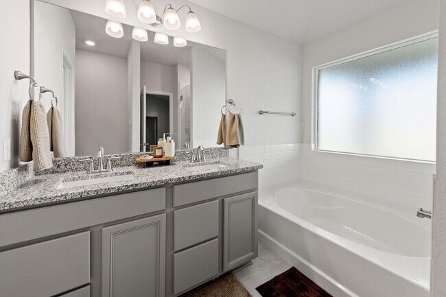 Building Photo - 213 Gauge Rd