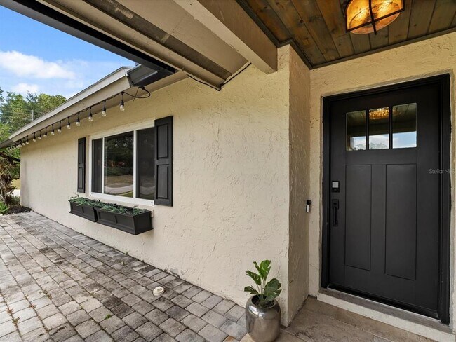 Building Photo - 8007 Cote Ct