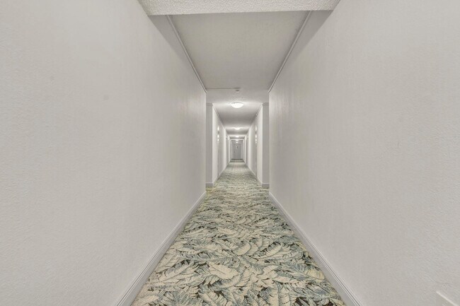 Building Photo - 11930 N Bayshore Dr