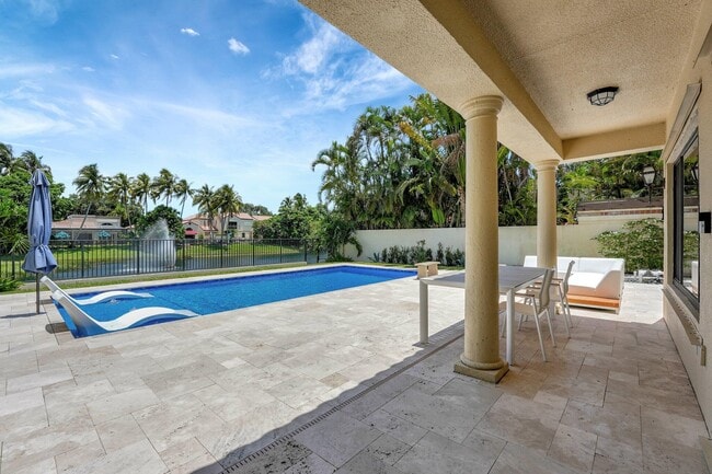 Building Photo - 23443 Mirabella Cir