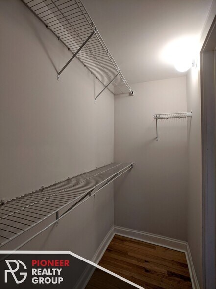 Building Photo - 2329 N Rockwell St